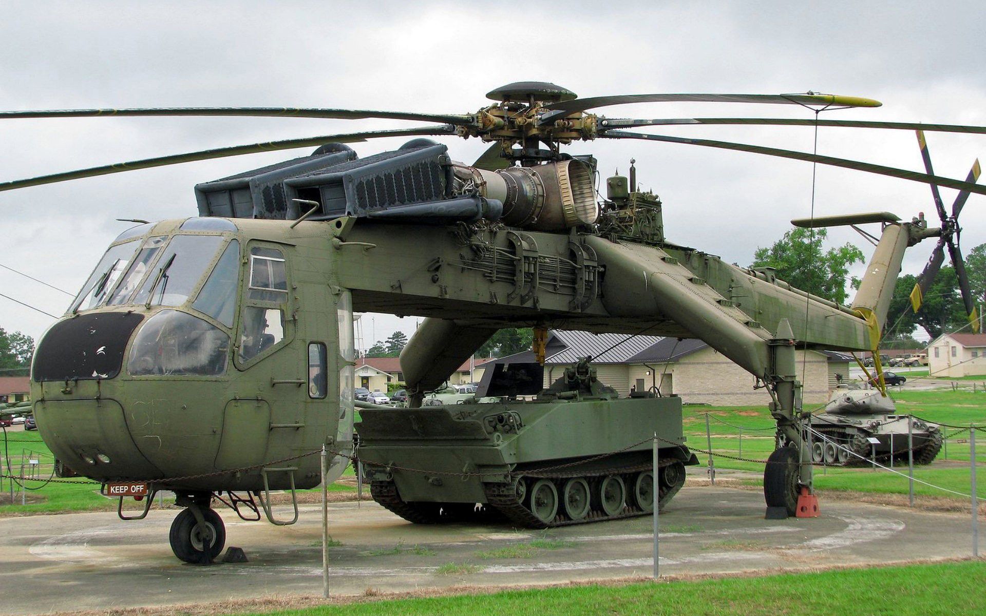 Soldier Force : Tank ou Hélicoptère militaire - La Grande Récré