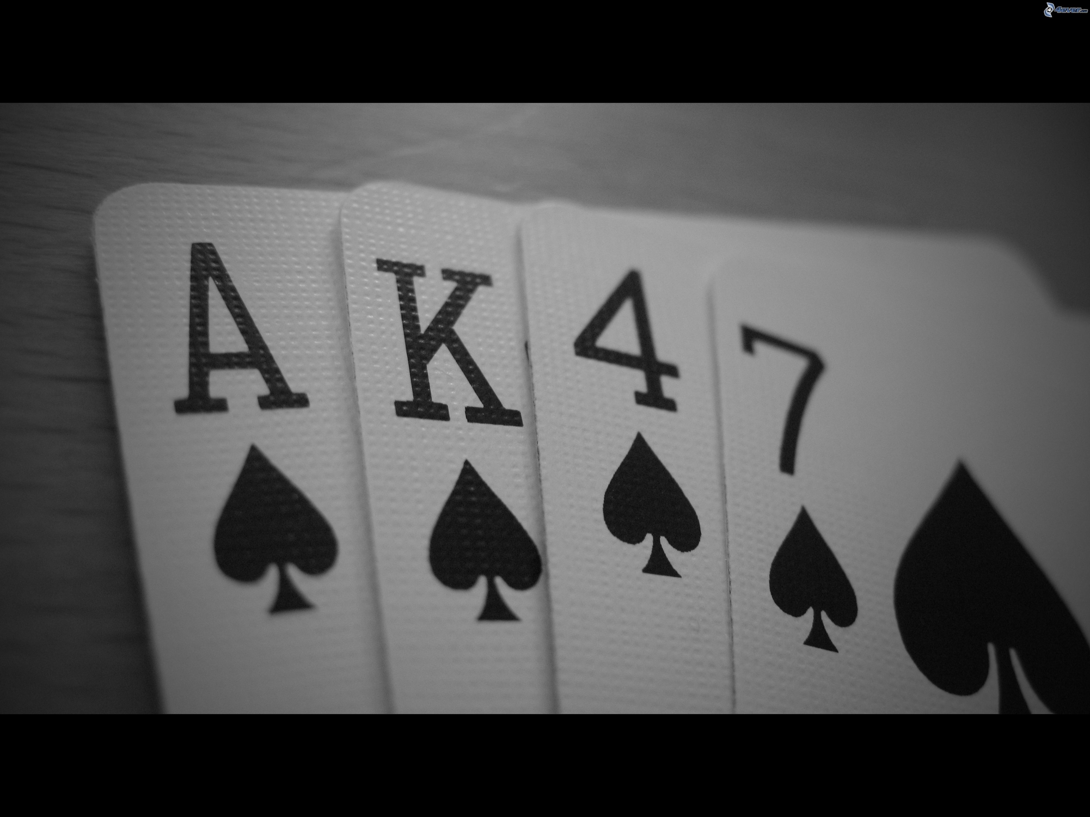 cards,-ak-47-183143.jpg