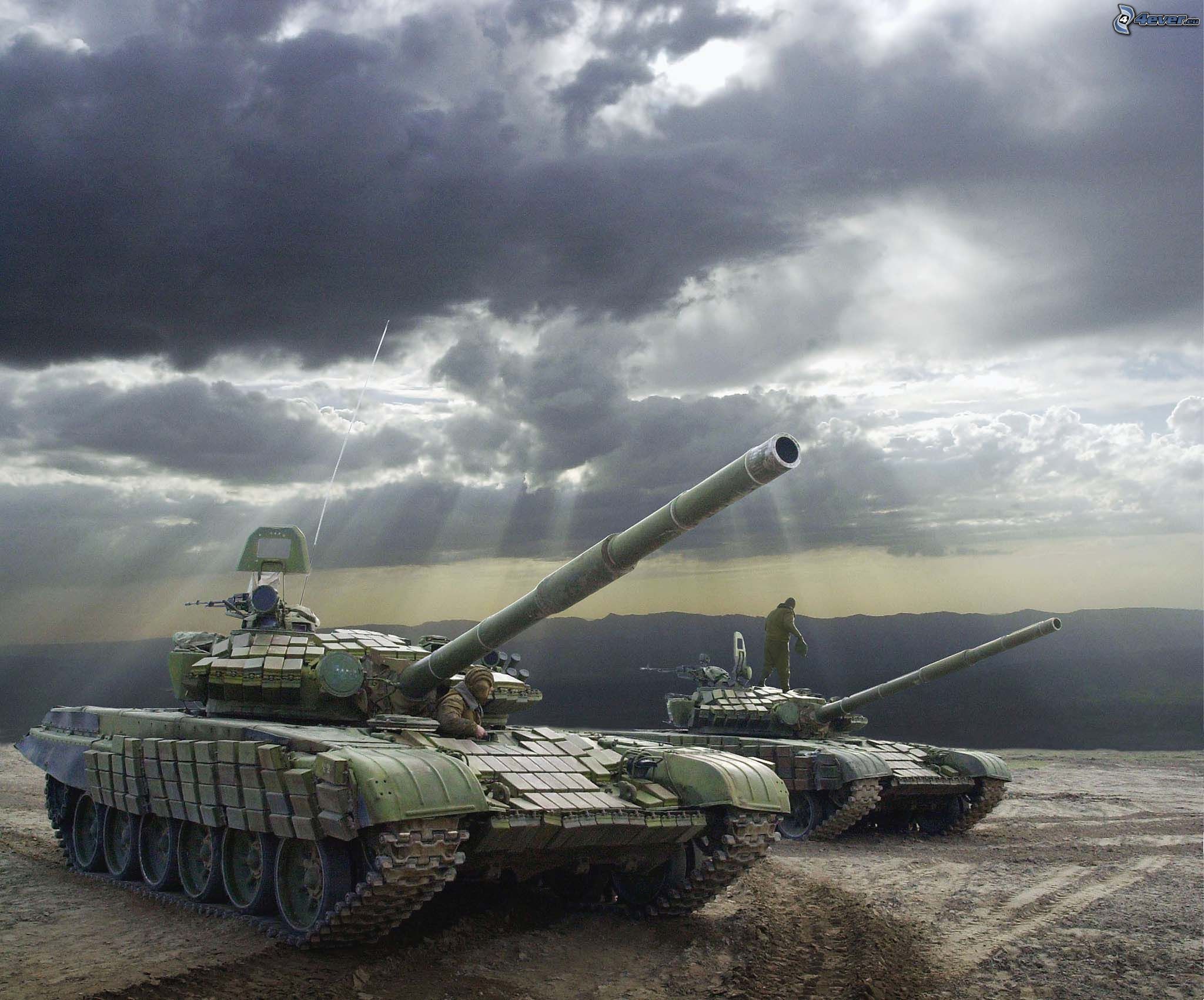Тенкови - дискусија - Page 39 %5Bpictures.4ever.eu%5D%20t-72,%20tanks,%20clouds%20158717